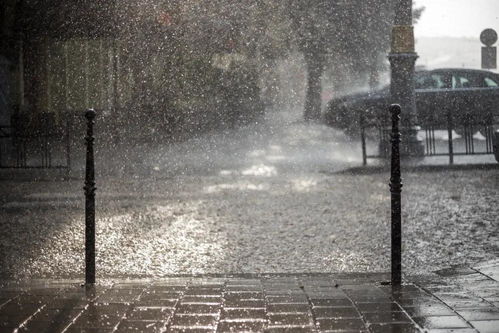 全球最吓人的大暴雨（史上最大暴雨）