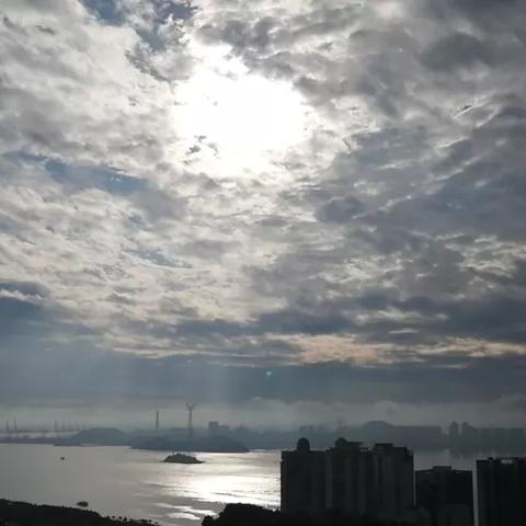 厦门天气预报一周15天（厦门天气预报一周15天穿衣指数）