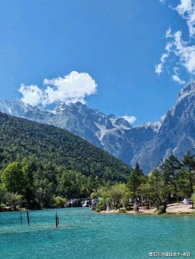 云南旅游必去十大景点推荐（云南旅游必去十大景点推荐一下）